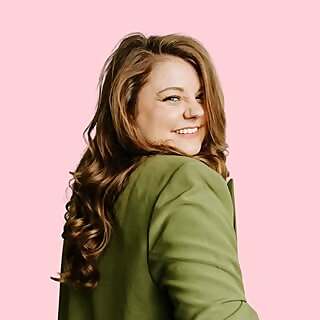 ALLIE | Thrift Style & DIY