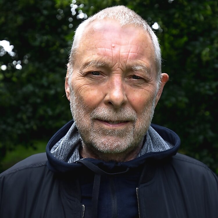 Dave Holland