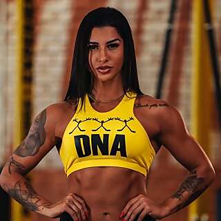 Dominique Aquino