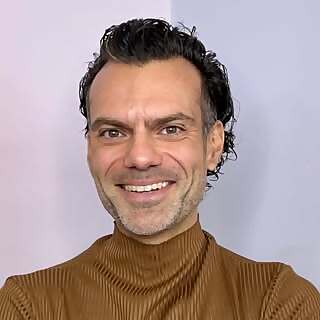 Dariush Alavi