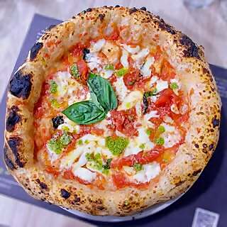 Napoli Pizza Guide