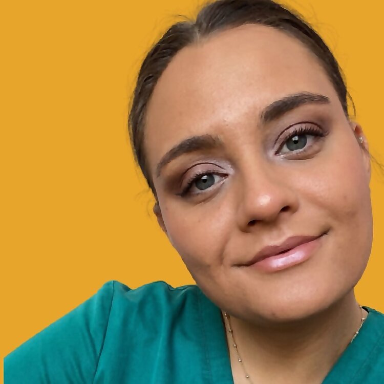 Dr Lianne Mellin