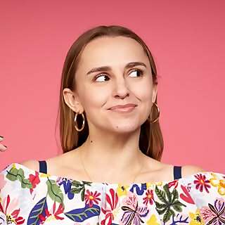 Hannah Witton