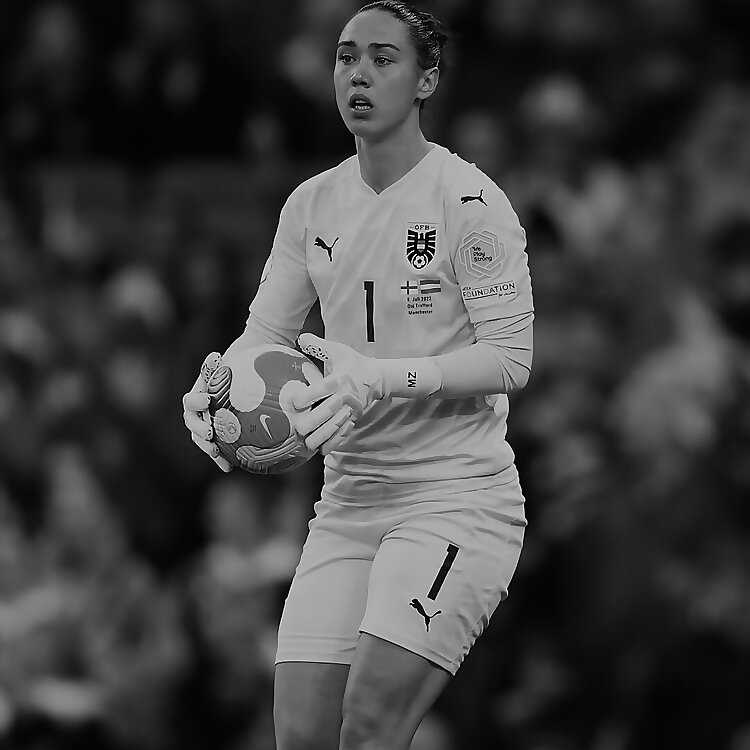 Manuela Zinsberger
