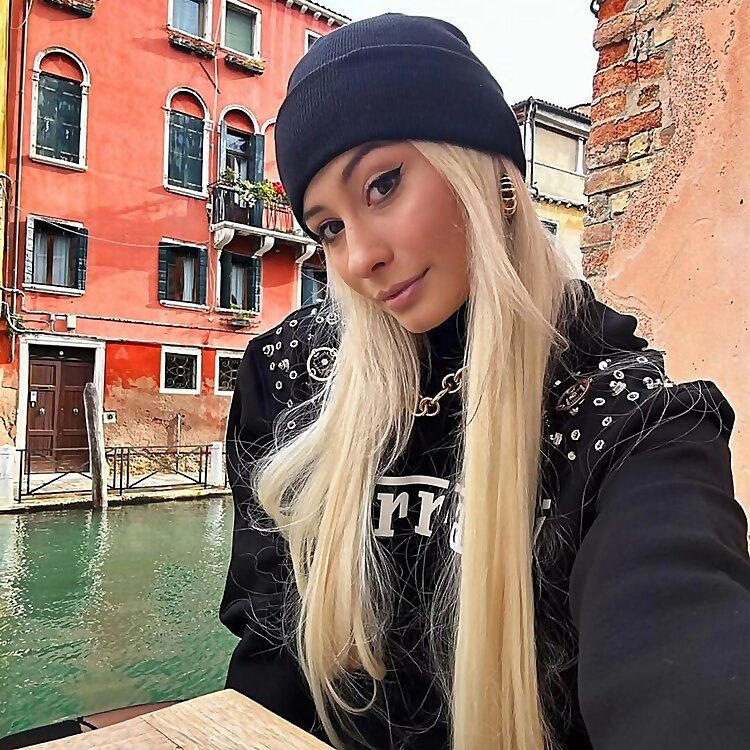 Issa Vegas