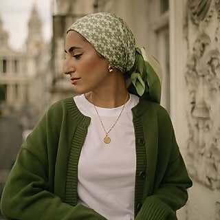 Amira
