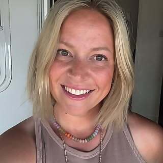 Emily Feely