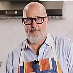 Andrew Zimmern