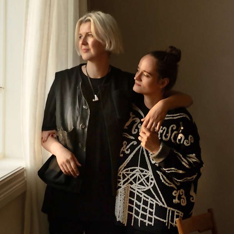 Laura Muthesius & Nora Eisermann