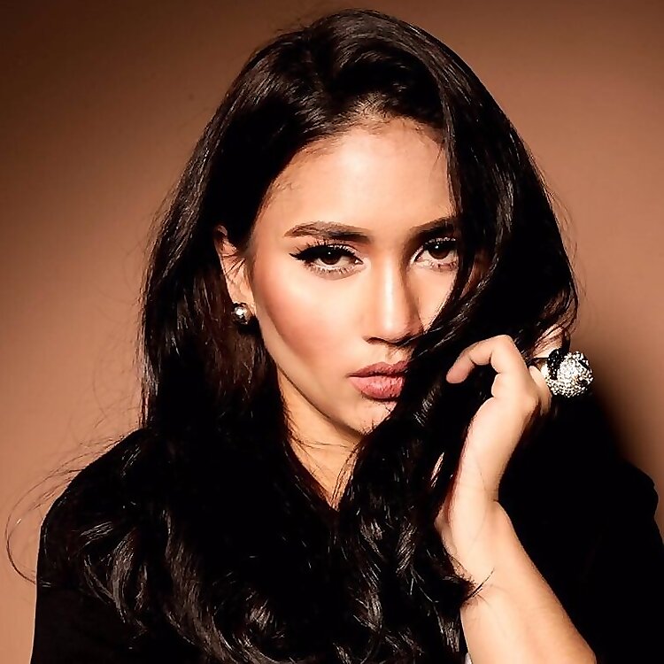 Fasha Sandha