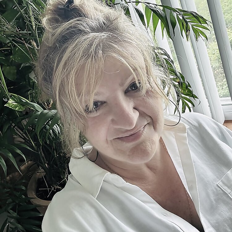 Suzi Dronzek