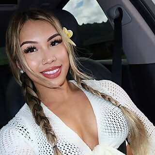Lovely Lindo