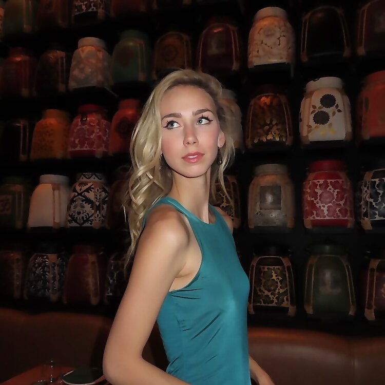 Annastasia Stock