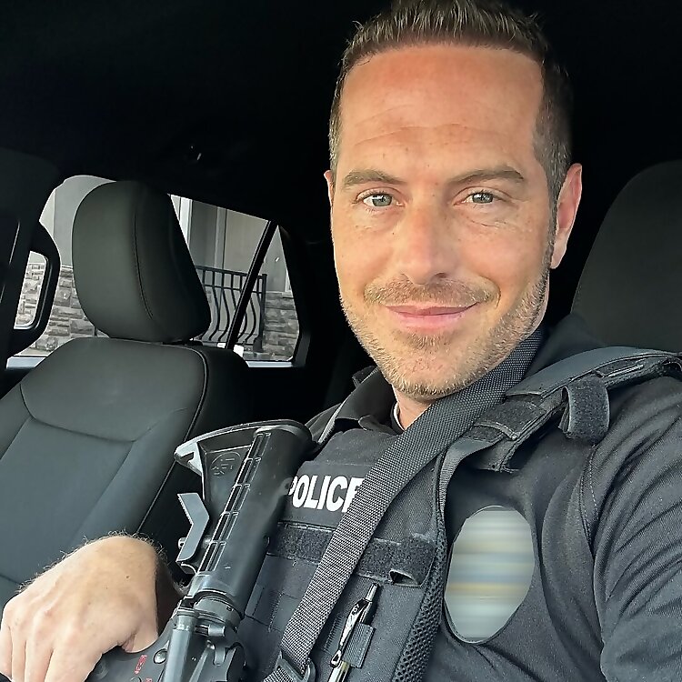 Officer Nae Nae