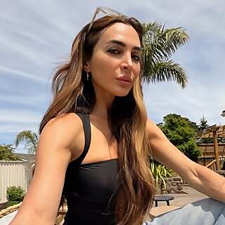 Nicole Keshishian