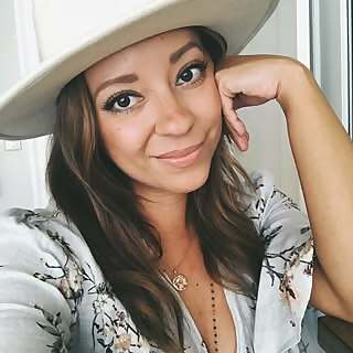 Andrea Posadas