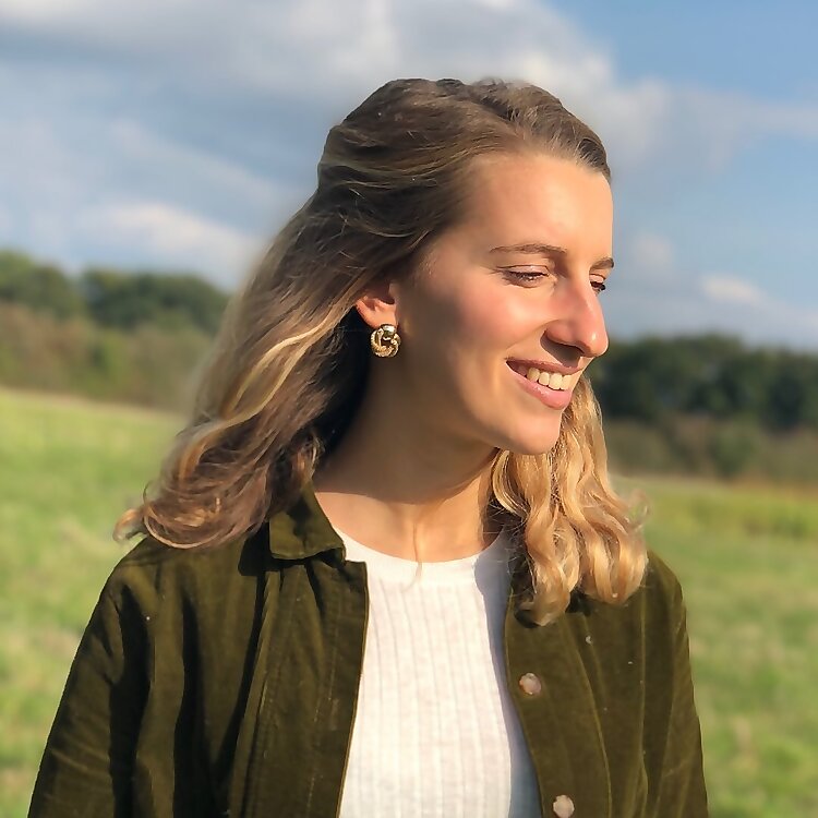 Amélie R.