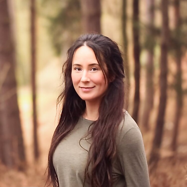 Claire WildBeare