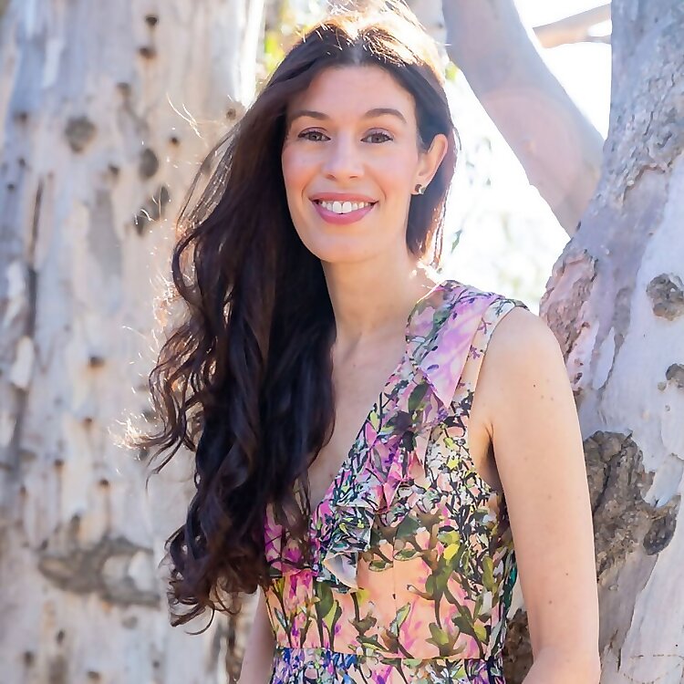 Dana Claudat