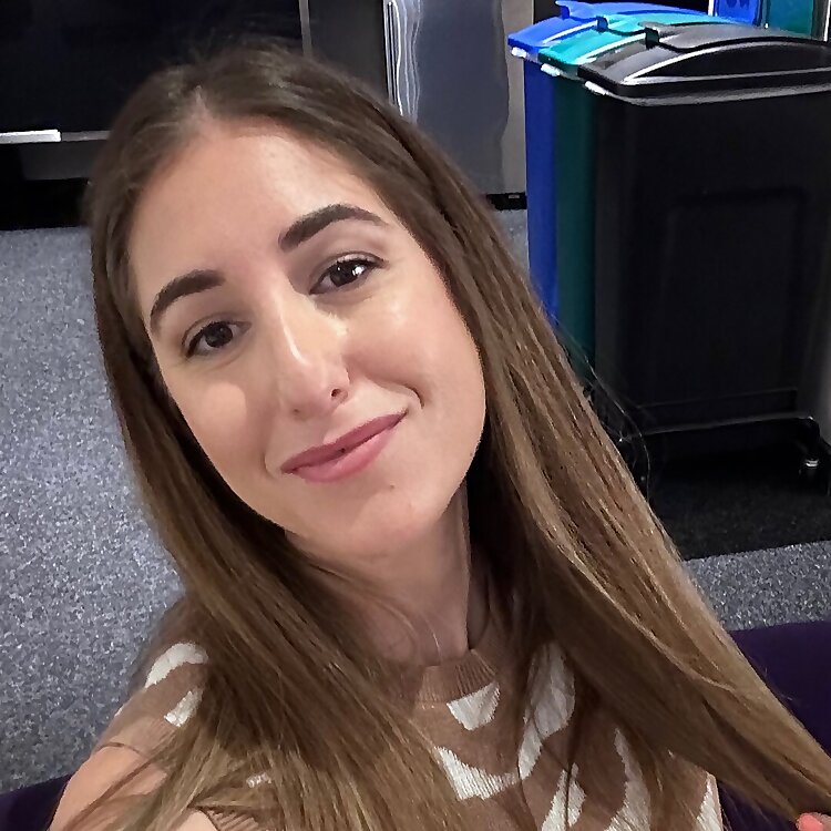 Melissa Maker
