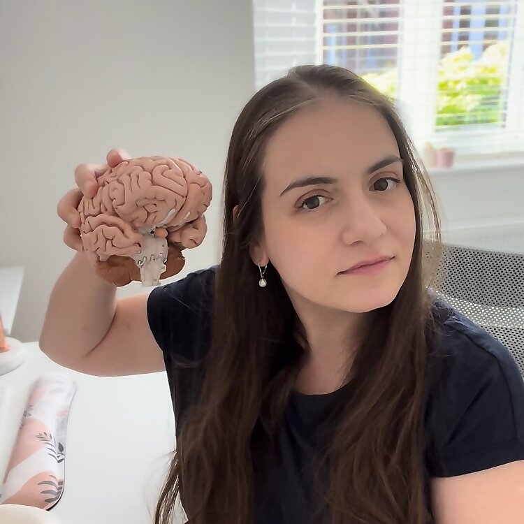 Dr Faye Begeti