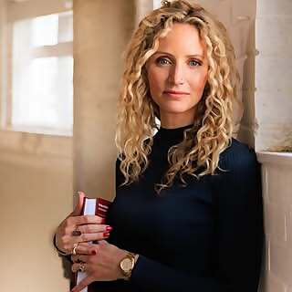 Suzannah Lipscomb
