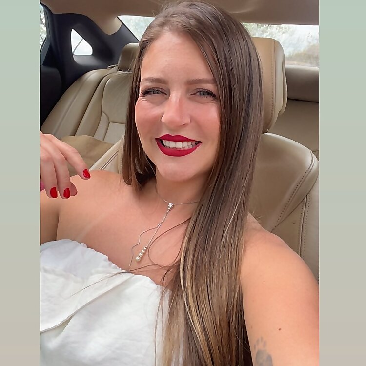 Luciane de Paula Barros