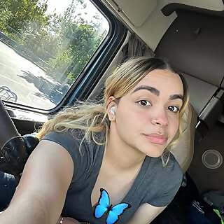Adrianny J