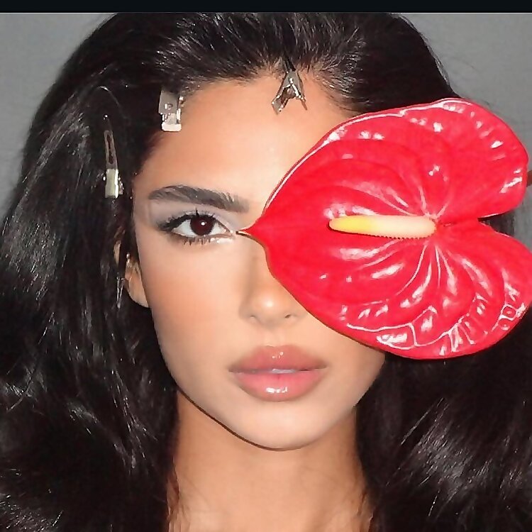 Huda Elmufti