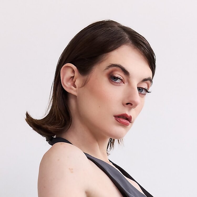 Bri Scalesse