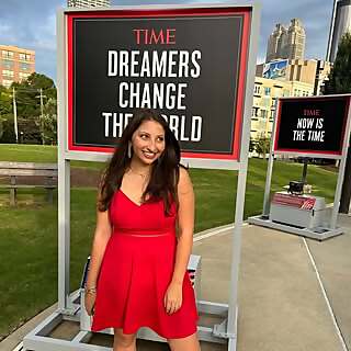 Isabel Mavrides-Calderón