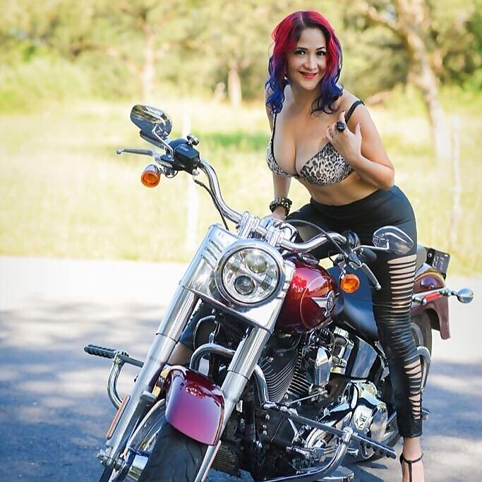 Nina Contreras