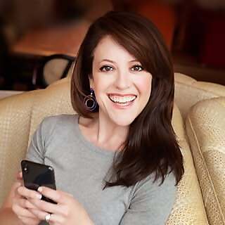 Laura Sharron Ellis