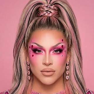 Ariel Versace