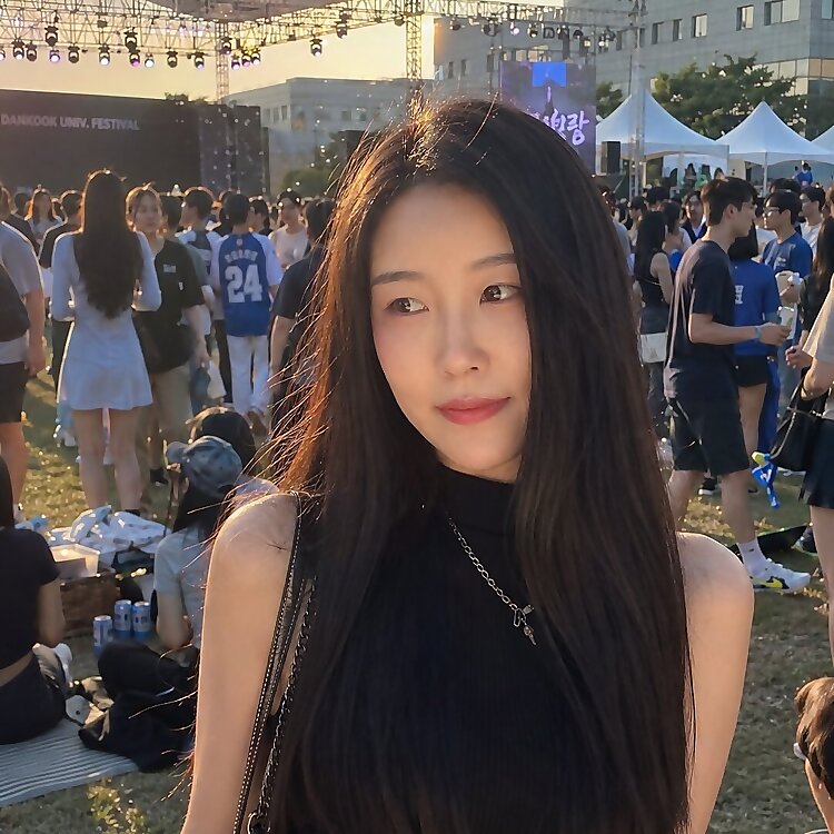 Shin So-young