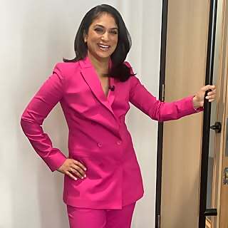 Lisa Carprini Sthalekar