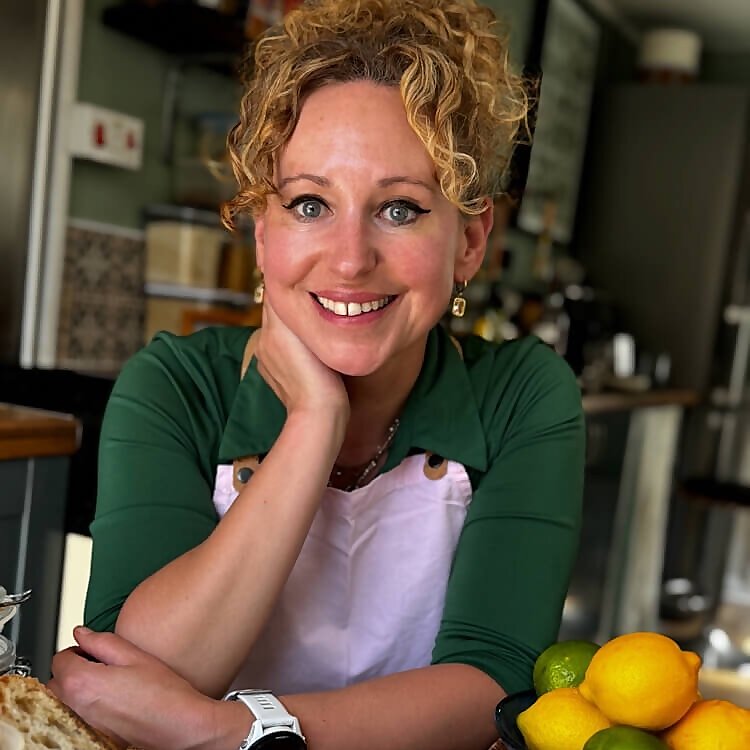 Niki Webster