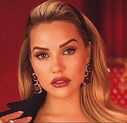 Top 100 Blonde Onlyfans Influencers in 2026