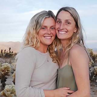 Jaz & Crystal