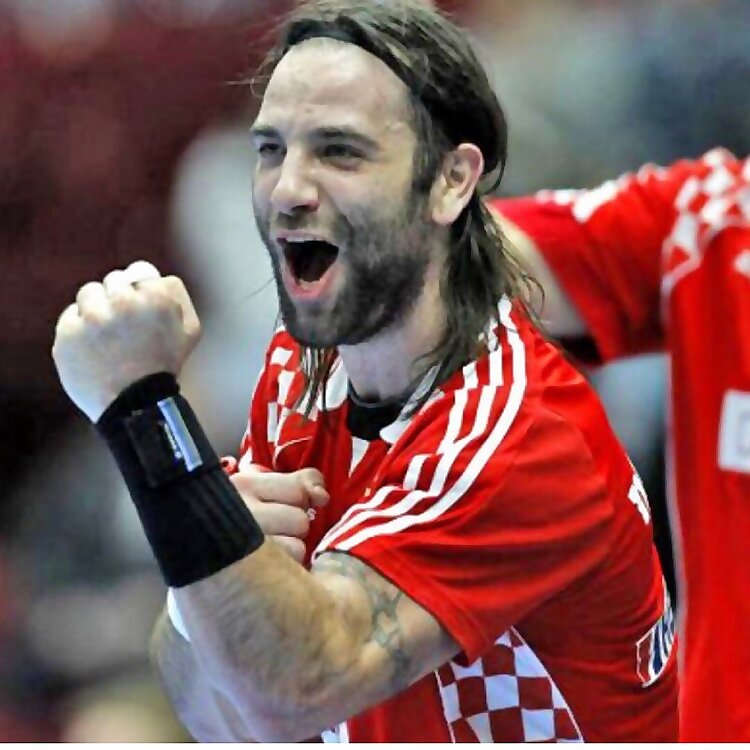 Ivano Balić