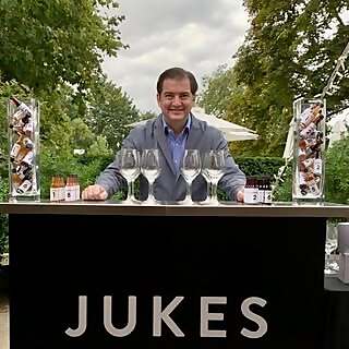 Matthew Jukes