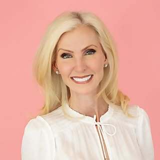 Lora McLaughlin Peterson