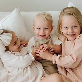 Kelsey, Milah, Olive & River