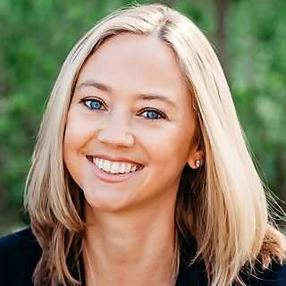 Lauren Bates