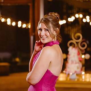 Laura Middleton-Hughes