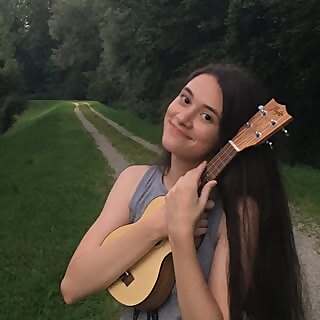 Ada Lovenjak