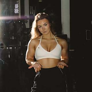 Sasha Ellie
