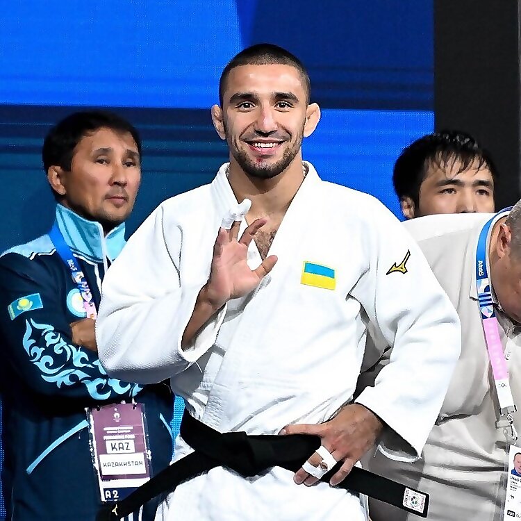 Dilshot Khalmatov