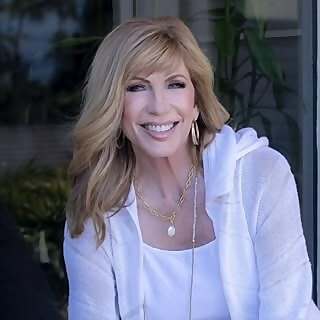 Leeza Gibbons