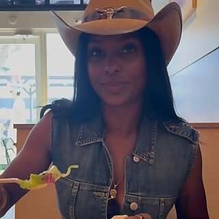 Lanisha Cole